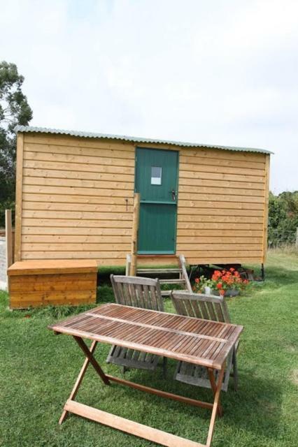 Отель Shepherdshuts-Southeast Ашфорд Экстерьер фото