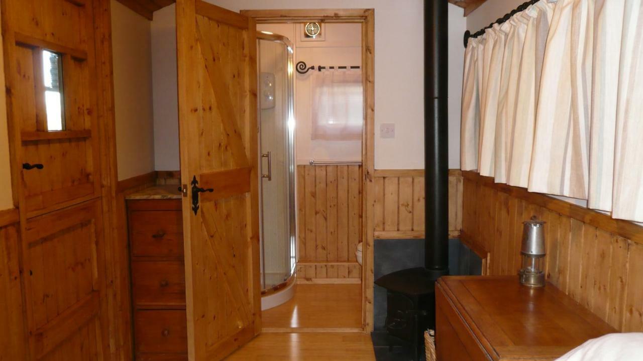 Отель Shepherdshuts-Southeast Ашфорд Экстерьер фото