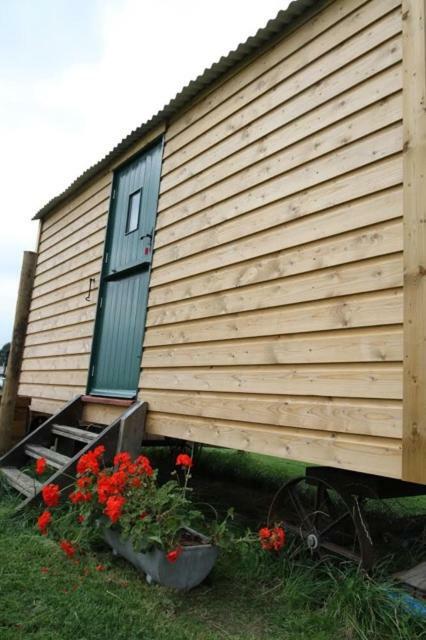 Отель Shepherdshuts-Southeast Ашфорд Экстерьер фото